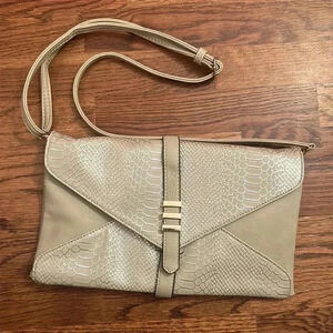 Melie Bianca Faux Leather Over the Shoulder/Crossbody Purse Light Tan